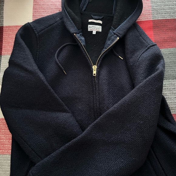 Men’s varsity zip (L) hoodie. Rare. Found in shop near Yale. Workmanship is 🥇 - Picture 3 of 3
